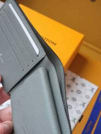 Picture of Louis Vuitton Wallets _SKUfw198285510fw